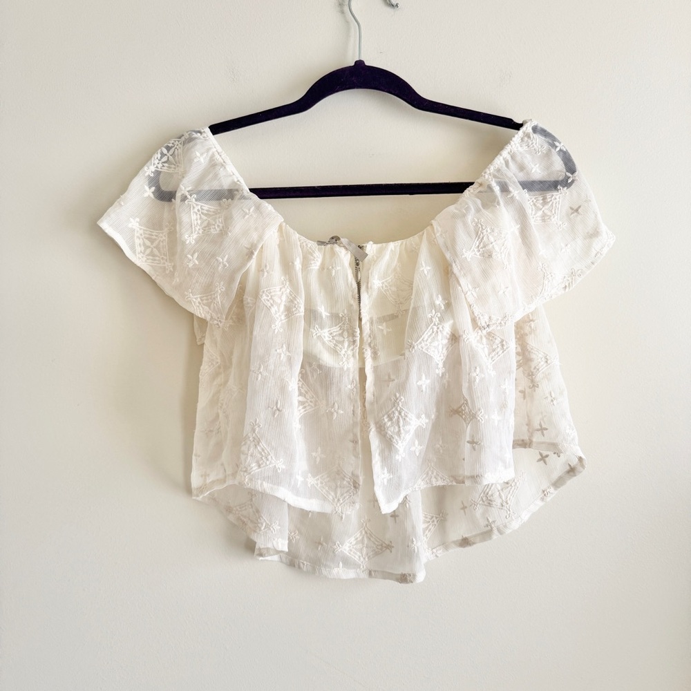 A’gaci Sheer Embroidered Lace Festival Top – Size Small – NWT off the shoulder - Picture 3 of 3